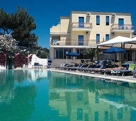 San Vito 3*